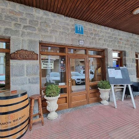 Riaño Hostal Sainz מראה חיצוני תמונה