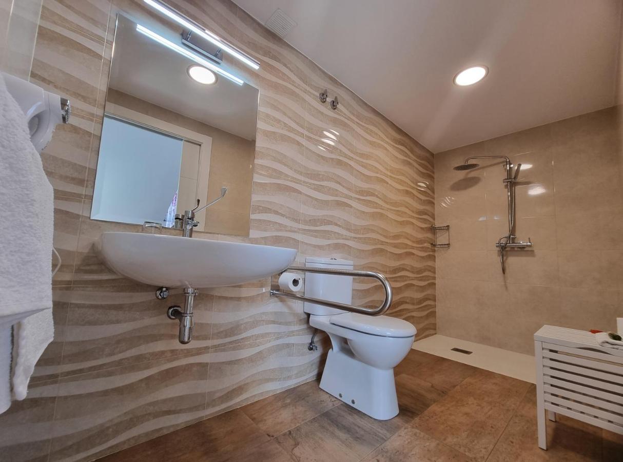 Riaño Hostal Sainz מראה חיצוני תמונה