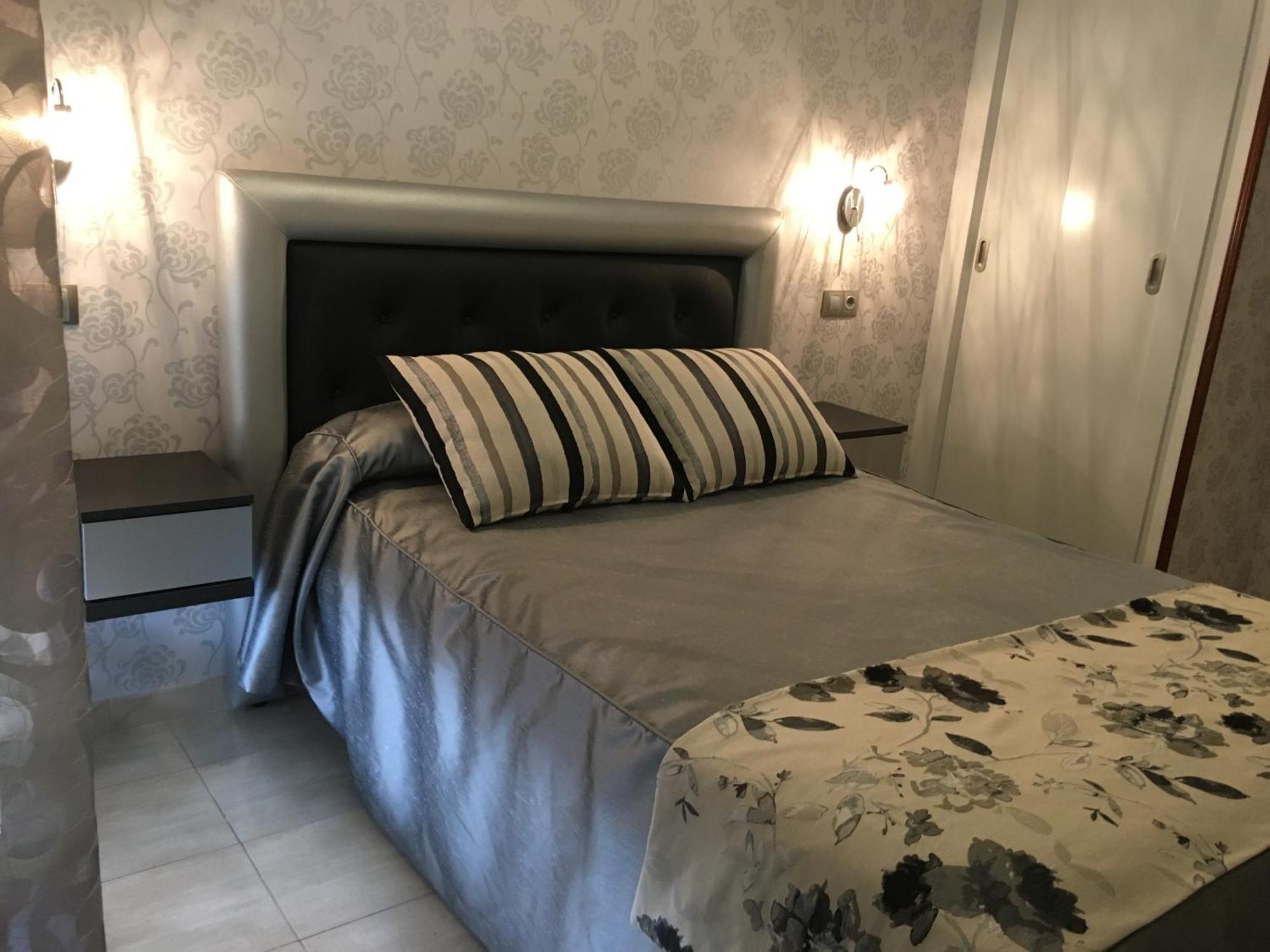 Riaño Hostal Sainz מראה חיצוני תמונה